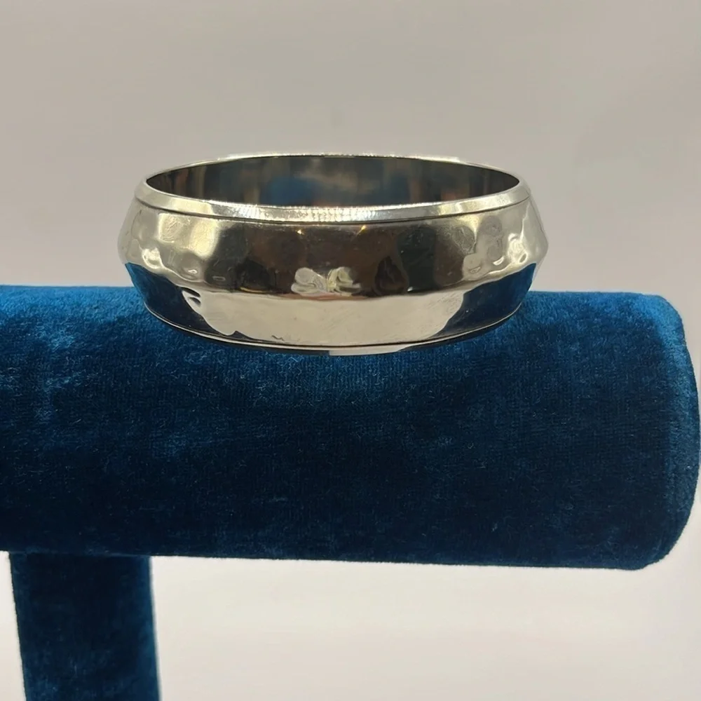 Silver Tone Hammered Design Classic Metal Bangle 2 1/2”